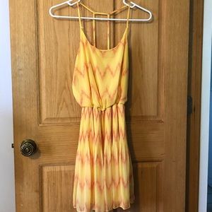 Soprano summer dress size M yellow/pink